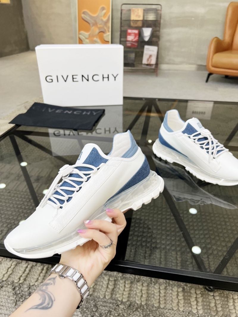 Givenchy Sneakers